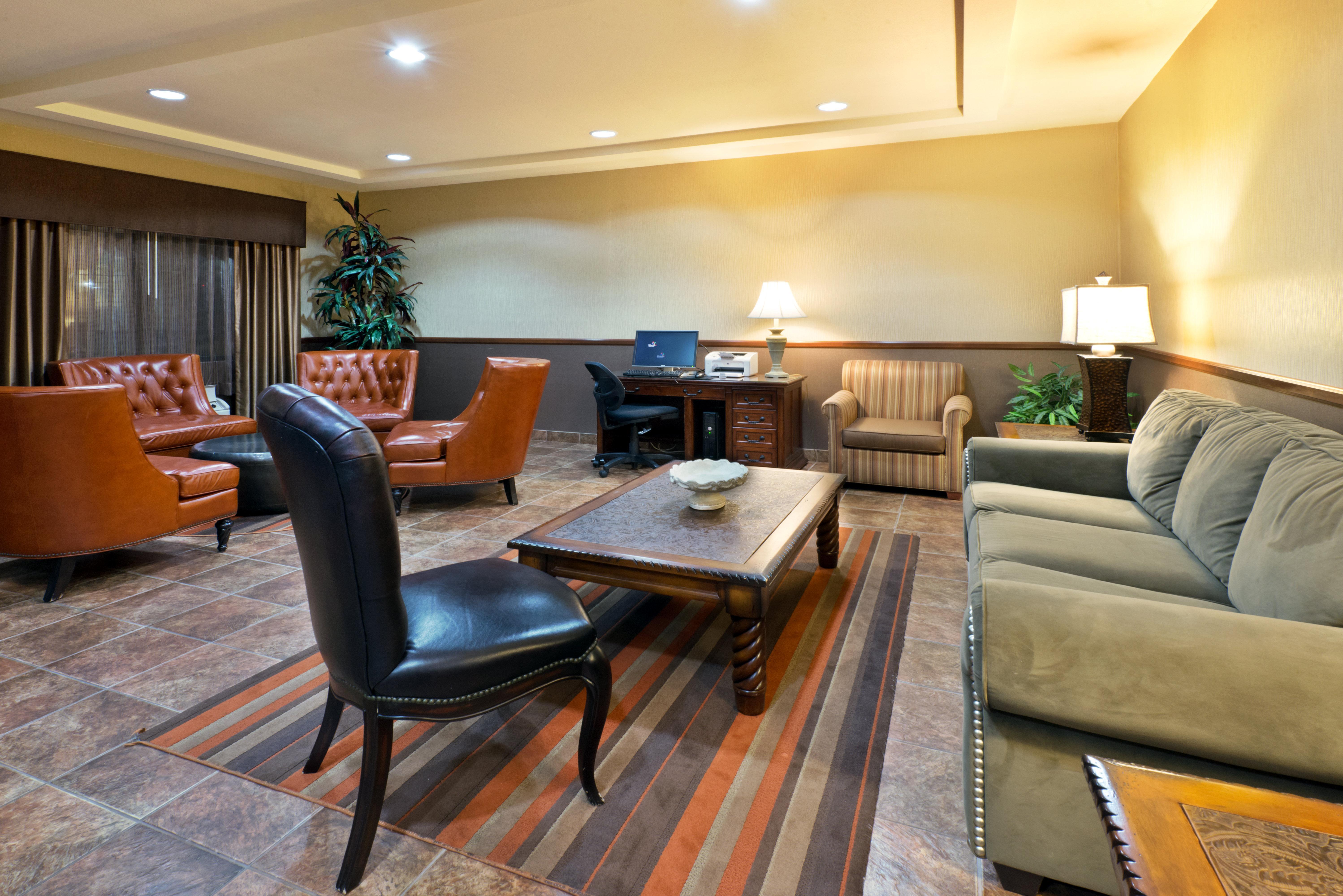 Holiday Inn Express Show Low By Ihg Luaran gambar