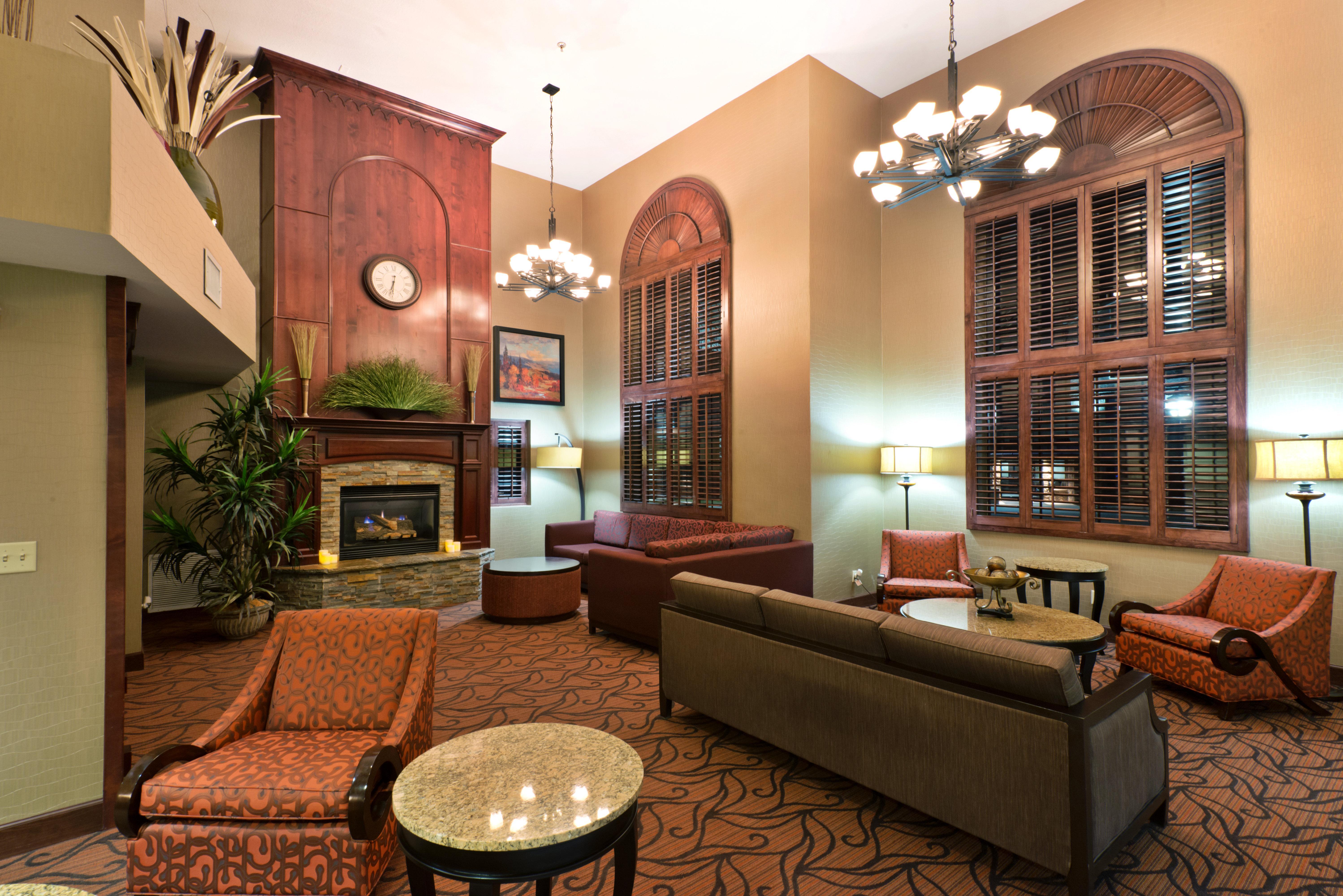Holiday Inn Express Show Low By Ihg Luaran gambar